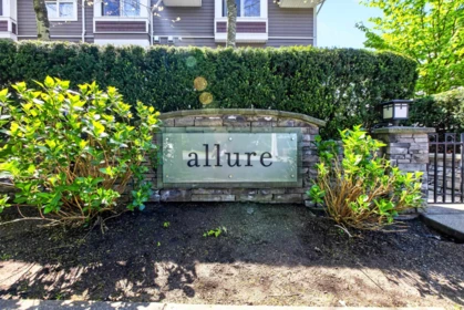 Outdoor Patio Photo of 42 2689 Parkway Drive, Surrey, BC