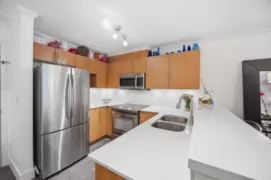 154 1100 E 29th Street, North Vancouver, BC