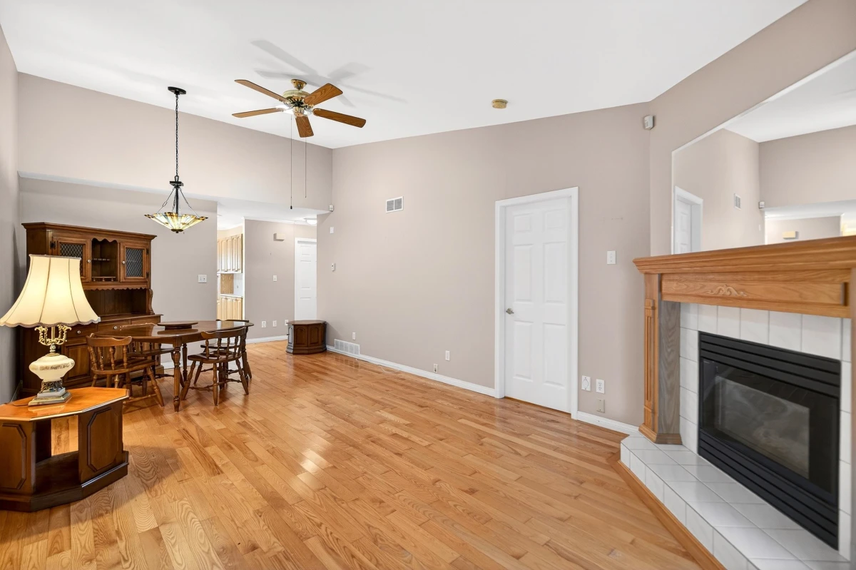 Family Room Photo of 39 23580 Dewdney Trunk Road, Maple Ridge, BC