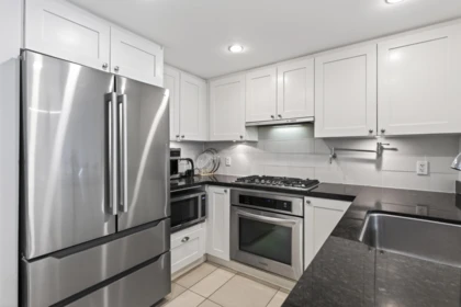 208 9373 Hemlock Drive, Richmond, BC, Richmond — Apartment/Condo for sale