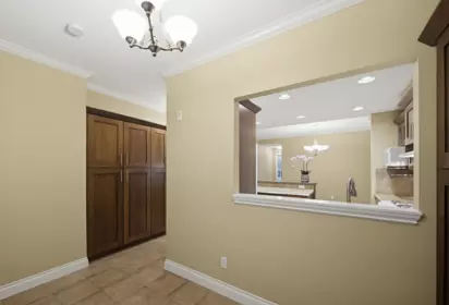 Basement Recreation Room Photo of 203 15357 17a Avenue, Surrey, BC