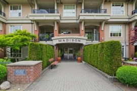 203 15357 17a Avenue, Surrey, BC