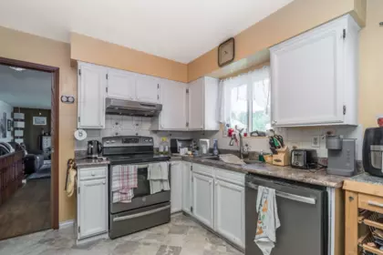 Breakfast Nook Photo of 13282 97 Avenue, Surrey, BC