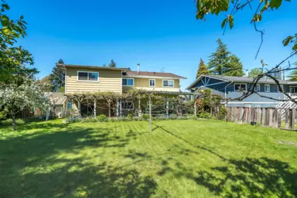 Garden / Landscaping Photo of 13282 97 Avenue, Surrey, BC
