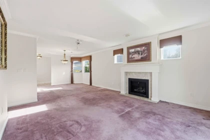 Walk-In Closet Photo of 31 8889 212 Street, Langley, BC