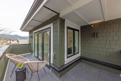 Garden / Landscaping Photo of 3383 Victoria Drive, Vancouver, BC