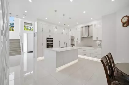 Kitchen Island Photo of 6591 Goldsmith Drive, Richmond, BC