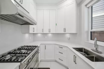 Walk-In Closet Photo of 6591 Goldsmith Drive, Richmond, BC