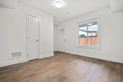 Entry Foyer Photo of 57 11556 72a Avenue, Delta, BC