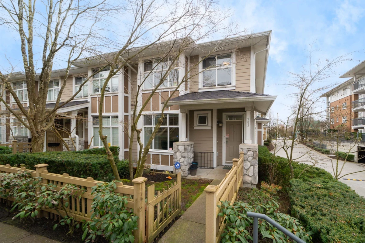 Living Room Photo of 968 Westbury Walk, Vancouver, BC