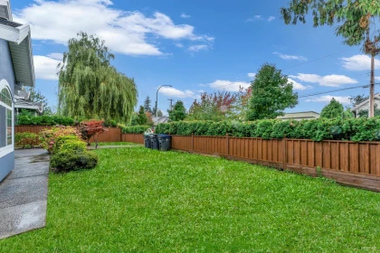Swimming Pool Photo of 15949 108 Avenue, Surrey, BC