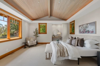 Breakfast Nook Photo of 3091 Mathers Avenue, West Vancouver, BC