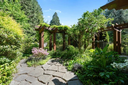 Outdoor Patio Photo of 3091 Mathers Avenue, West Vancouver, BC