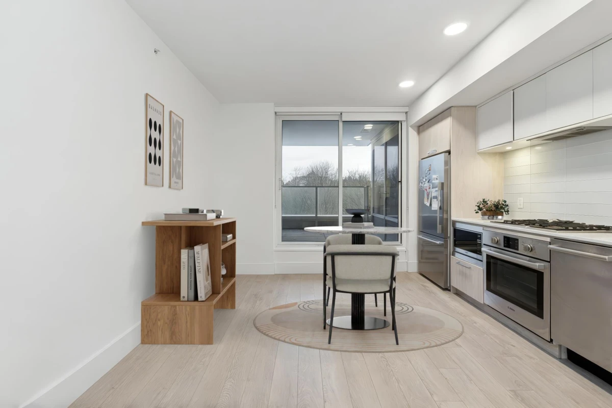 Dining Area Photo of 707 680 Seylynn Crescent, North Vancouver, BC