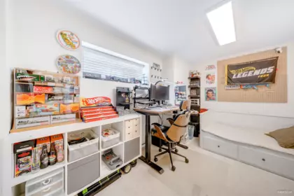 82 2075 Oak Meadows Drive, Surrey, BC, Surrey — Townhouse for sale