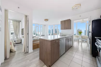3007 610 Granville Street, Vancouver, BC, Vancouver — Apartment/Condo for sale