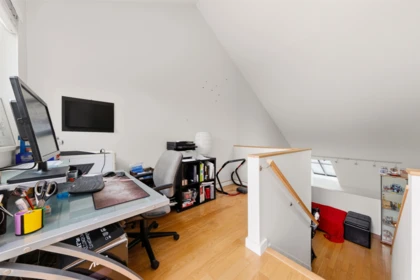 Loft / Bonus Room Photo of 774 Millbank, Vancouver, BC