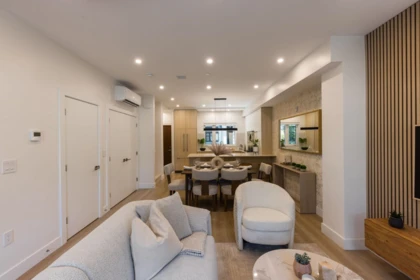 Loft / Bonus Room Photo of 102 342 Mountain Highway, North Vancouver, BC