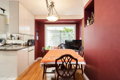 Kitchen Photo of 3136 W 11th Avenue, Vancouver, BC