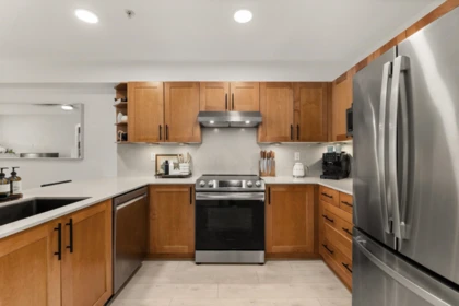 Breakfast Nook Photo of 212 15621 Marine Drive, White Rock, BC