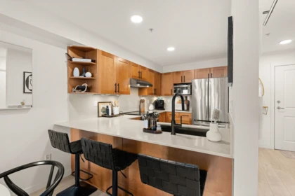 Primary Bedroom Photo of 212 15621 Marine Drive, White Rock, BC