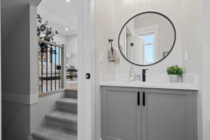 Mudroom Photo of 2 46106 Riverside Drive, Chilliwack, BC