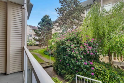 Backyard Photo of 203 8142 120a Street, Surrey, BC