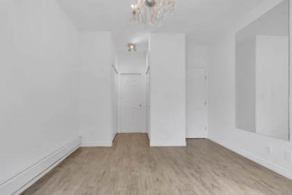 Loft / Bonus Room Photo of 203 8142 120a Street, Surrey, BC