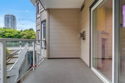Outdoor Patio Photo of 203 8142 120a Street, Surrey, BC