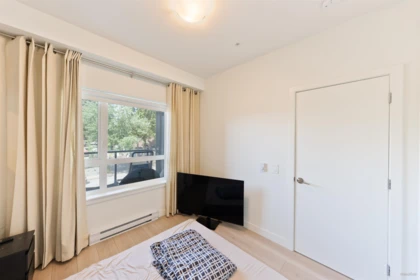 Basement Recreation Room Photo of 220 10777 138 Street, Surrey, BC