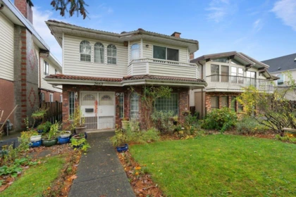 2663 E 41st Avenue, Vancouver, BC, Vancouver — Single Family Residence for sale