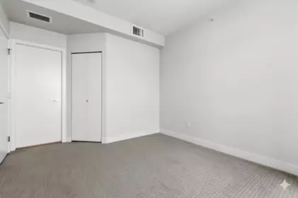 Walk-In Closet Photo of 1209 1788 Gilmore Avenue, Burnaby, BC