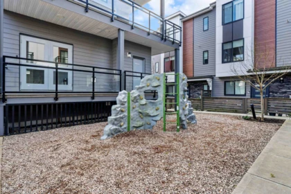 Front Yard Photo of 56 1639 162 Street, Surrey, BC