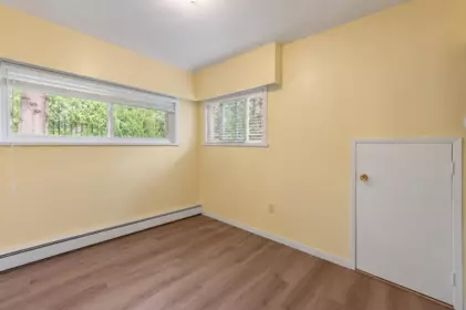 Basement Recreation Room Photo of 9573 139 Street, Surrey, BC