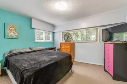 Powder Room Photo of 9573 139 Street, Surrey, BC