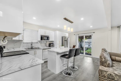 Kitchen Island Photo of 7368 Parkwood Drive, Surrey, BC