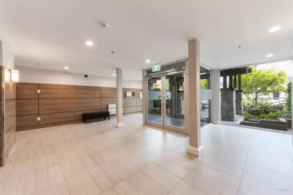 Entry Foyer Photo of 418 22562 121 Avenue, Maple Ridge, BC