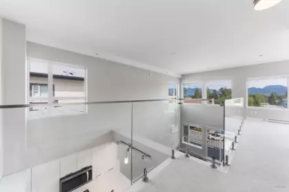 Powder Room Photo of 418 22562 121 Avenue, Maple Ridge, BC