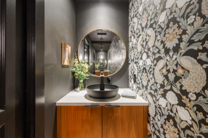Guest Bathroom Photo of 107 33751 7th Avenue, Mission, BC