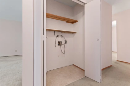 Basement Recreation Room Photo of 204 32055 Old Yale Road, Abbotsford, BC