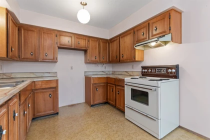 Pantry Photo of 204 32055 Old Yale Road, Abbotsford, BC