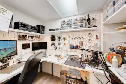 Basement Recreation Room Photo of 3907 Bayridge Place, West Vancouver, BC