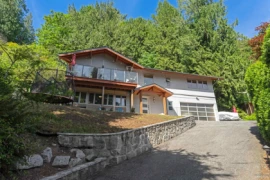 3907 Bayridge Place, West Vancouver, BC