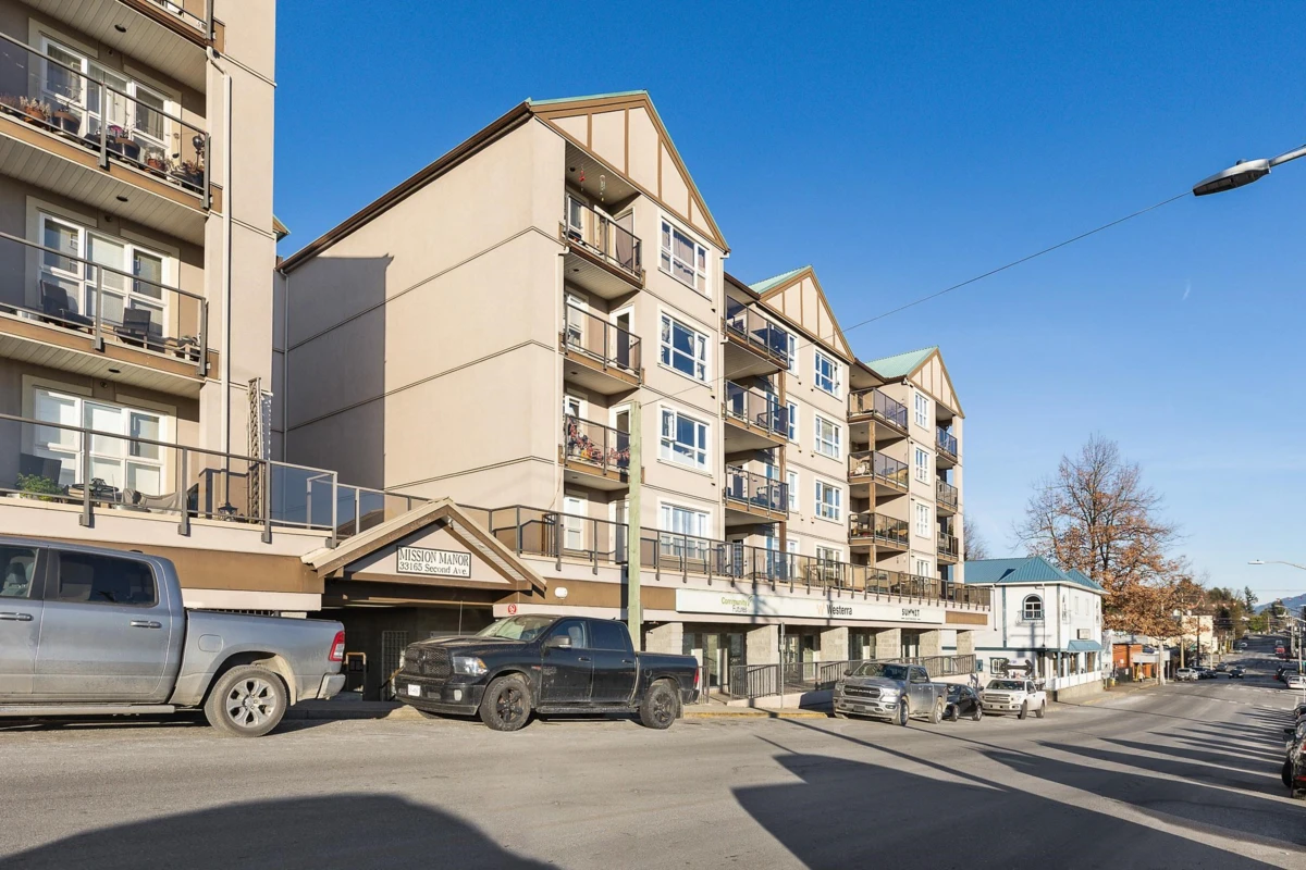 Exterior Rear Photo of 207 33165 2 Avenue, Mission, BC