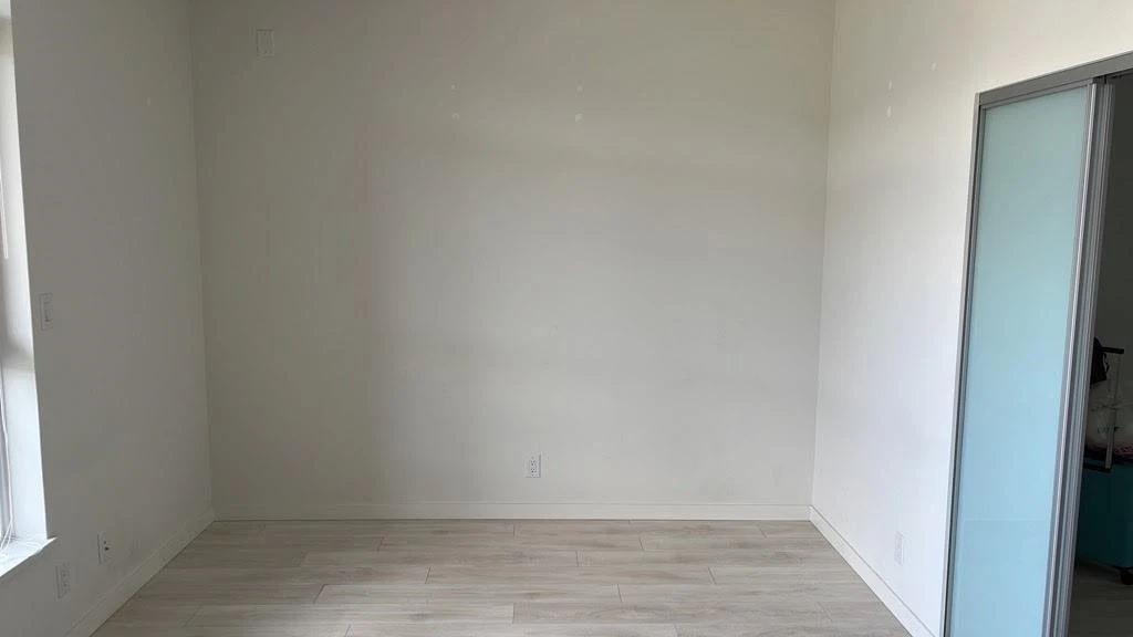 Family Room Photo of 1306 691 North Road, Coquitlam, BC