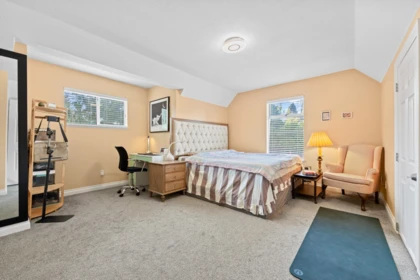 Laundry Room Photo of 1619 138a Street, Surrey, BC