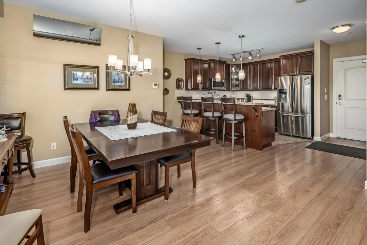 Dining Area Photo of 409 32445 Simon Avenue, Abbotsford, BC