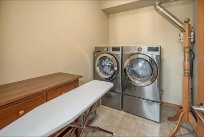 Basement Recreation Room Photo of 409 32445 Simon Avenue, Abbotsford, BC