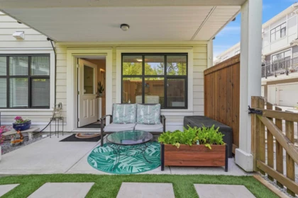 Front Yard Photo of 60 20327 72b Avenue, Langley, BC