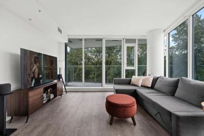 Hallway Photo of 807 1401 Hunter Street, North Vancouver, BC